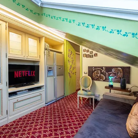 Stazione Centrale-loreto Vintage House With Terrace Wifi Sky-netlix Apartment *