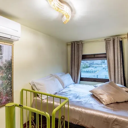 Stazione Centrale-loreto Vintage House With Terrace Wifi Sky-netlix Appartement *