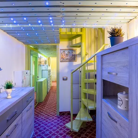 Stazione Centrale-loreto Vintage House With Terrace Wifi Sky-netlix Apartment Milan